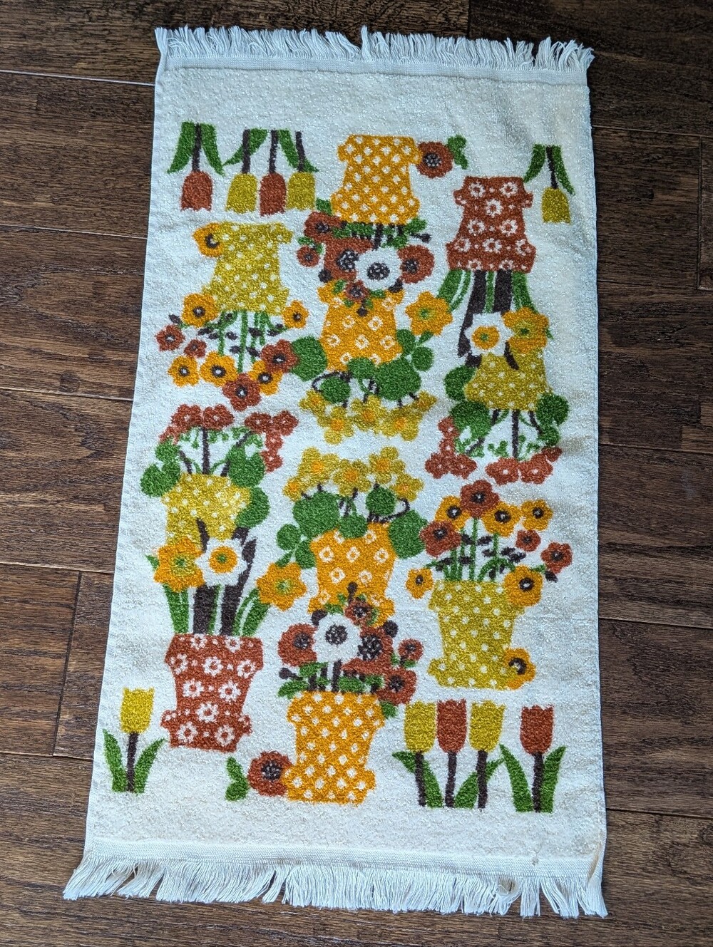 VTG Retro Floral Flowerpot Hand Towel